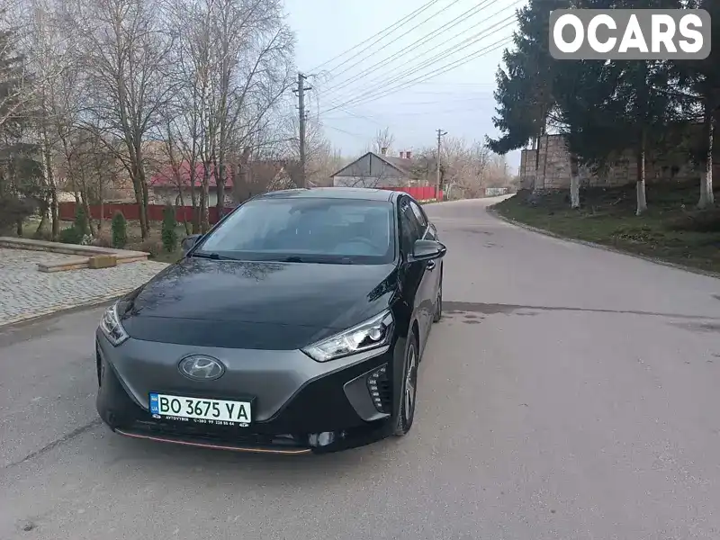 Хетчбек Hyundai Ioniq 2019 null_content л. Варіатор обл. Чернівецька, Чернівці - Фото 1/21