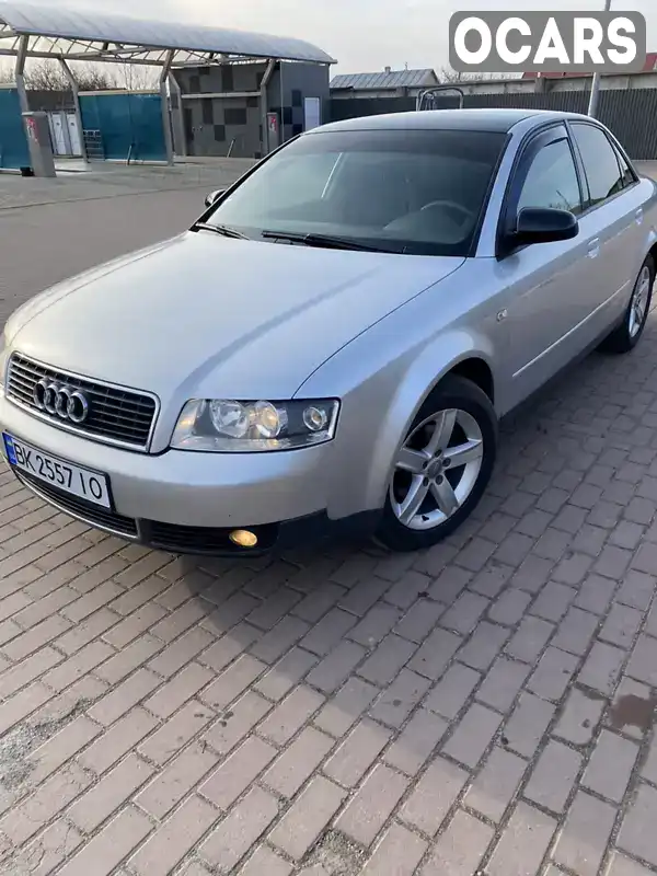 Седан Audi A4 2001 2 л. Ручна / Механіка обл. Рівненська, Сарни - Фото 1/21