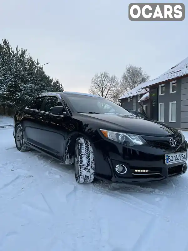 Седан Toyota Camry 2012 2.5 л. Автомат обл. Тернопільська, Тернопіль - Фото 1/21