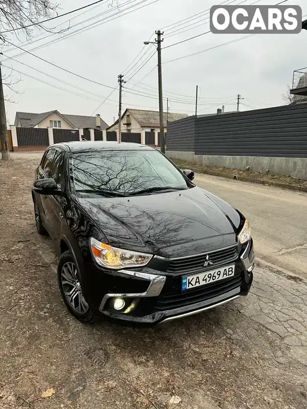 Позашляховик / Кросовер Mitsubishi Outlander Sport 2017 2 л. Автомат обл. Київська, Київ - Фото 1/17