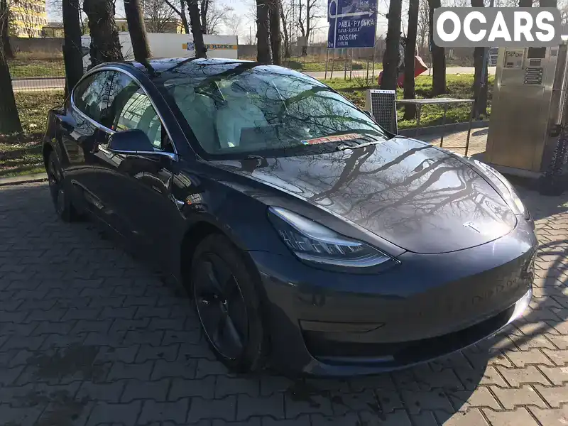 Седан Tesla Model 3 2019 null_content л. Автомат обл. Львівська, Львів - Фото 1/9