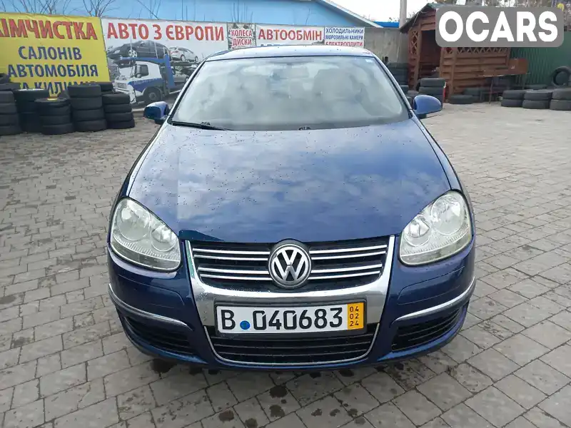 Седан Volkswagen Jetta 2006 1.6 л. Ручна / Механіка обл. Львівська, Червоноград - Фото 1/11