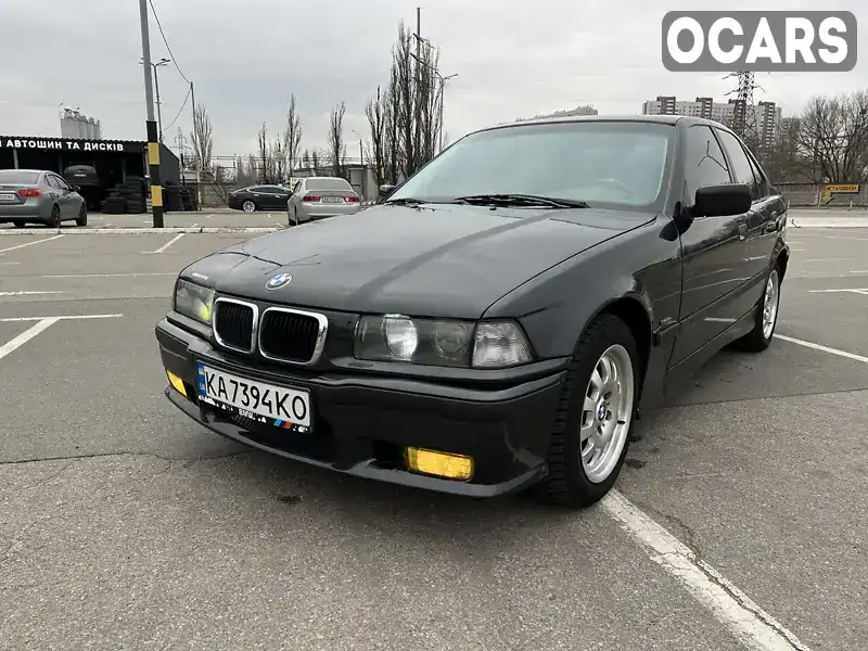 Седан BMW 3 Series 1994 2.5 л. Ручна / Механіка обл. Київська, Київ - Фото 1/21