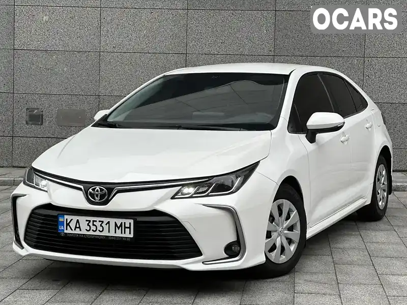 Седан Toyota Corolla 2020 1.6 л. Автомат обл. Харьковская, Харьков - Фото 1/21