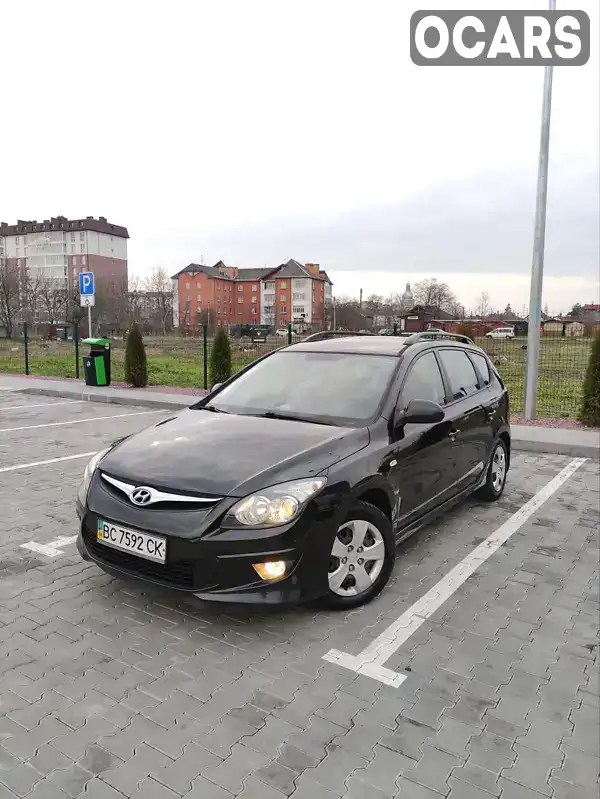 Универсал Hyundai i30 2011 1.6 л. Ручная / Механика обл. Львовская, Стрый - Фото 1/21