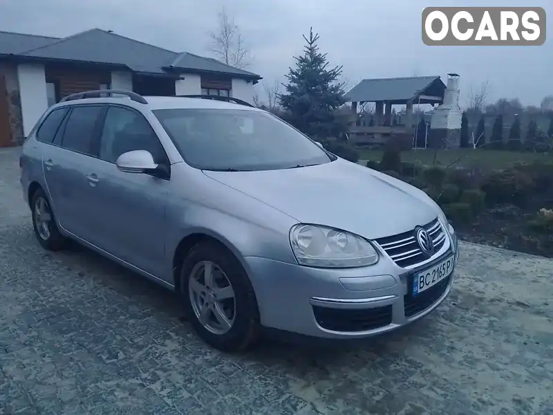 Універсал Volkswagen Golf 2008 1.9 л. Ручна / Механіка обл. Львівська, Львів - Фото 1/21