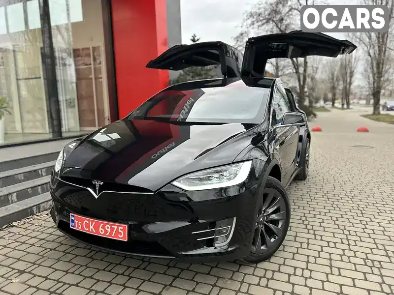 Внедорожник / Кроссовер Tesla Model X 2018 null_content л. Автомат обл. Киевская, Киев - Фото 1/21