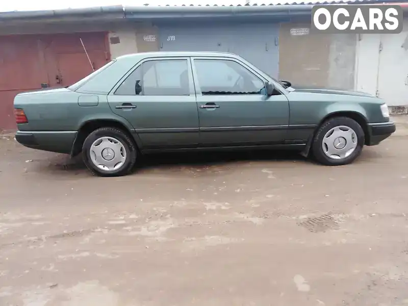 Седан Mercedes-Benz E-Class 1988 2 л. Ручна / Механіка обл. Сумська, Шостка - Фото 1/9