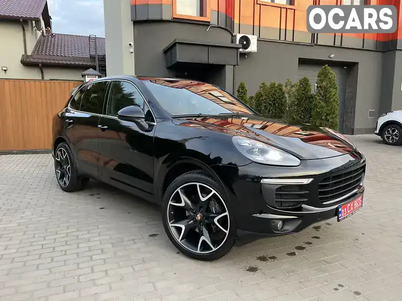 Позашляховик / Кросовер Porsche Cayenne 2016 3.6 л. Автомат обл. Волинська, Луцьк - Фото 1/21