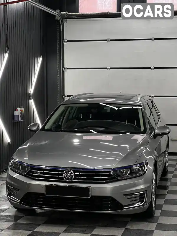 Універсал Volkswagen Passat 2016 null_content л. Типтронік обл. Закарпатська, Мукачево - Фото 1/21