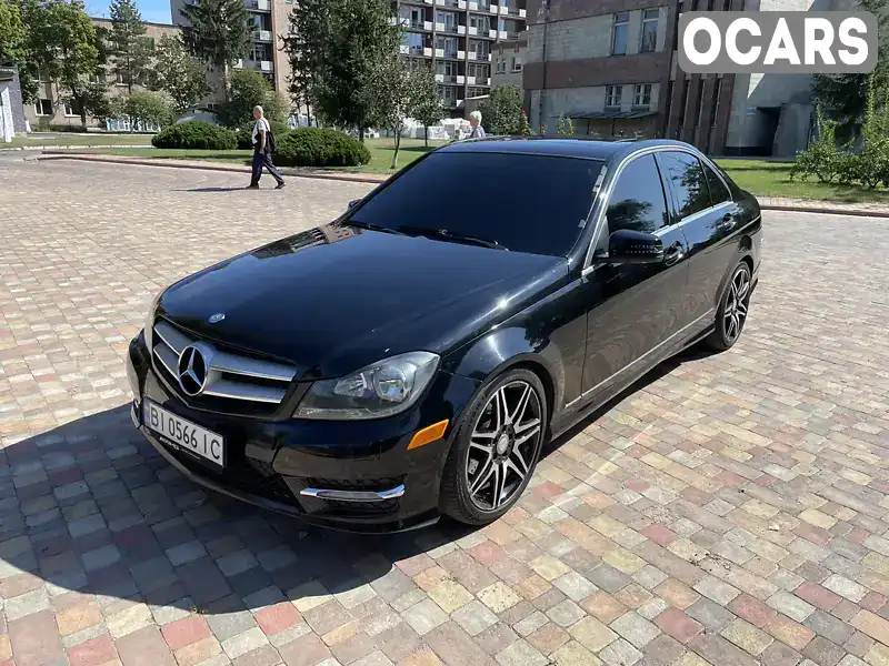 Седан Mercedes-Benz C-Class 2011 3 л. Автомат обл. Полтавська, Миргород - Фото 1/21