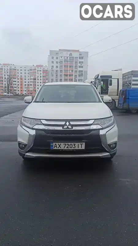 Внедорожник / Кроссовер Mitsubishi Outlander 2015 2.36 л. Вариатор обл. Харьковская, Харьков - Фото 1/15