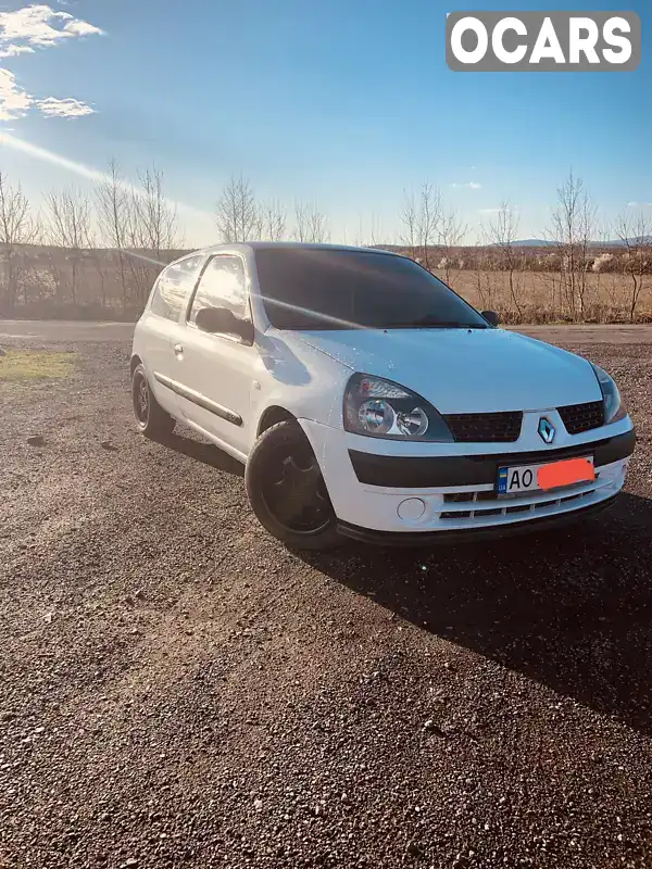 Хэтчбек Renault Clio 2003 1.5 л. Ручная / Механика обл. Закарпатская, Мукачево - Фото 1/12