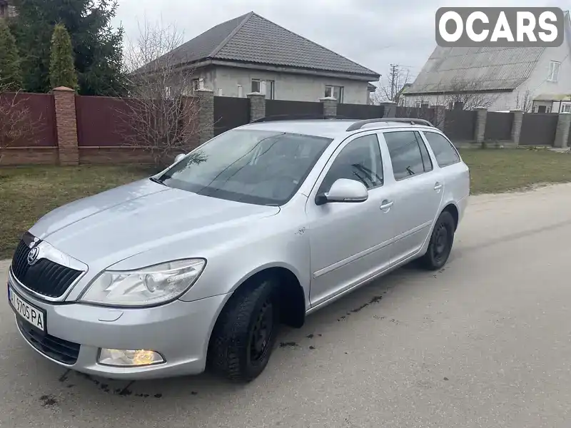 Универсал Skoda Octavia 2012 1.99 л. Робот обл. Киевская, Кагарлык - Фото 1/10