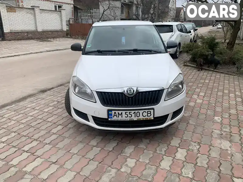 Универсал Skoda Fabia 2010 1.6 л. Ручная / Механика обл. Житомирская, Житомир - Фото 1/8