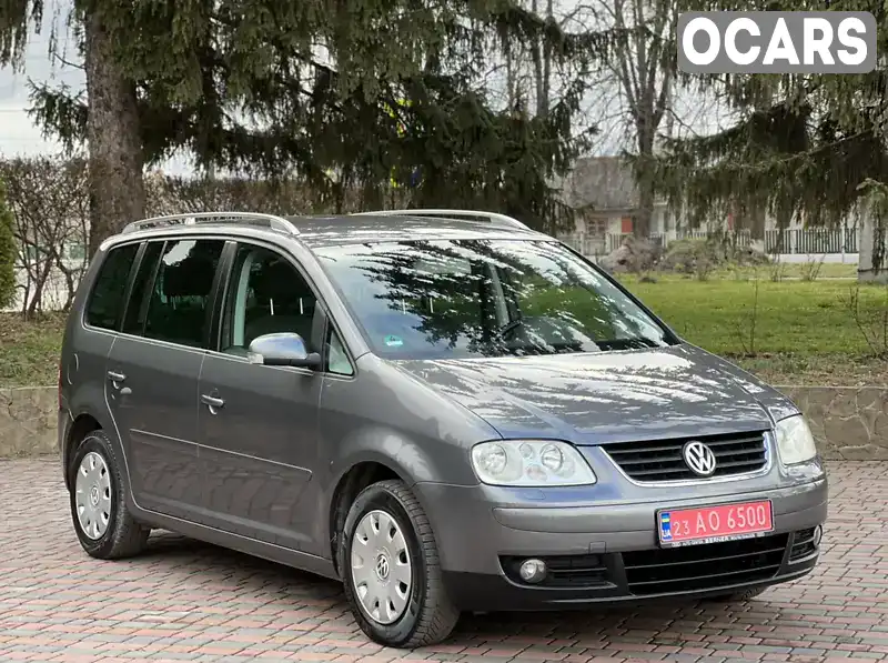 Мінівен Volkswagen Touran 2005 1.6 л. Ручна / Механіка обл. Хмельницька, Старокостянтинів - Фото 1/21