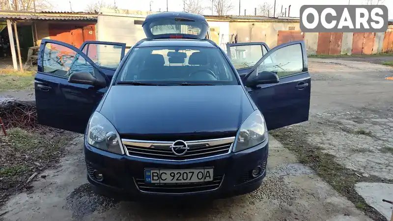 Універсал Opel Astra 2010 1.7 л. Ручна / Механіка обл. Львівська, Стрий - Фото 1/21