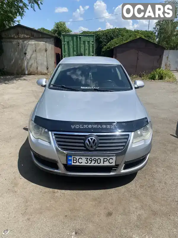 Седан Volkswagen Passat 2005 2 л. Ручная / Механика обл. Днепропетровская, Павлоград - Фото 1/16