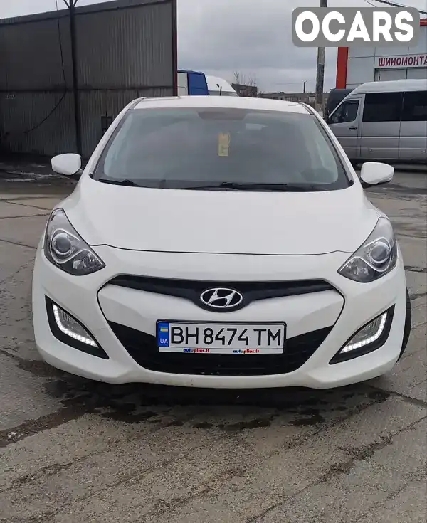 Хэтчбек Hyundai i30 2012 1.58 л. Ручная / Механика обл. Одесская, Болград - Фото 1/21