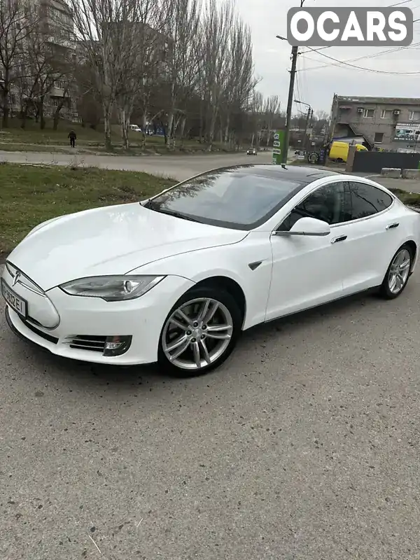 Ліфтбек Tesla Model S 2013 null_content л. обл. Запорізька, Запоріжжя - Фото 1/18