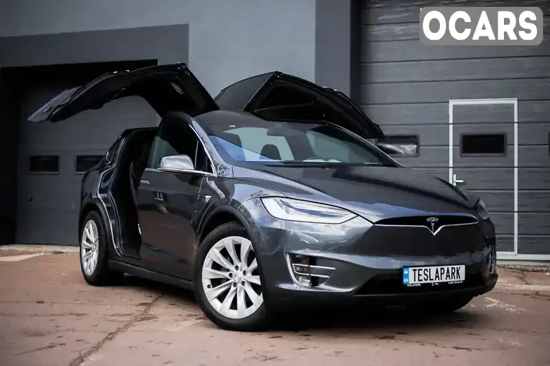 Внедорожник / Кроссовер Tesla Model X 2018 null_content л. Автомат обл. Киевская, Киев - Фото 1/21