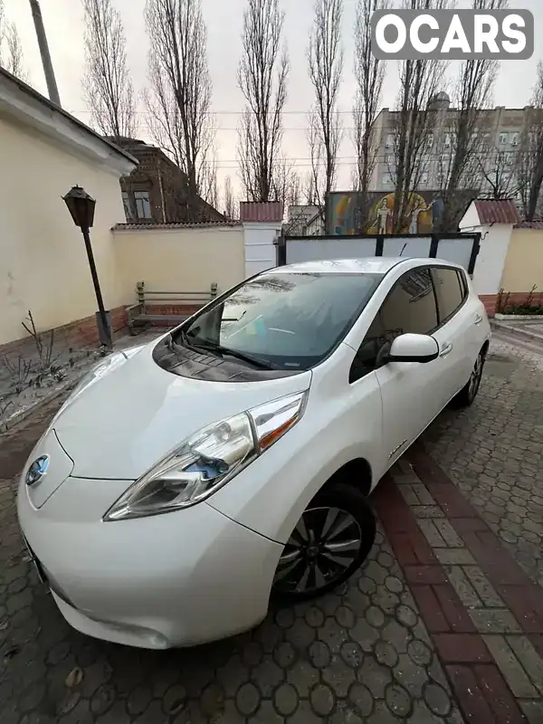 Хэтчбек Nissan Leaf 2013 null_content л. Автомат обл. Кировоградская, Кропивницкий (Кировоград) - Фото 1/15