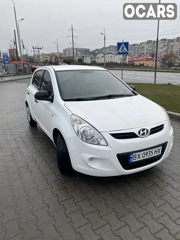 Хэтчбек Hyundai i20 2011 1.25 л. Ручная / Механика обл. Хмельницкая, Хмельницкий - Фото 1/15