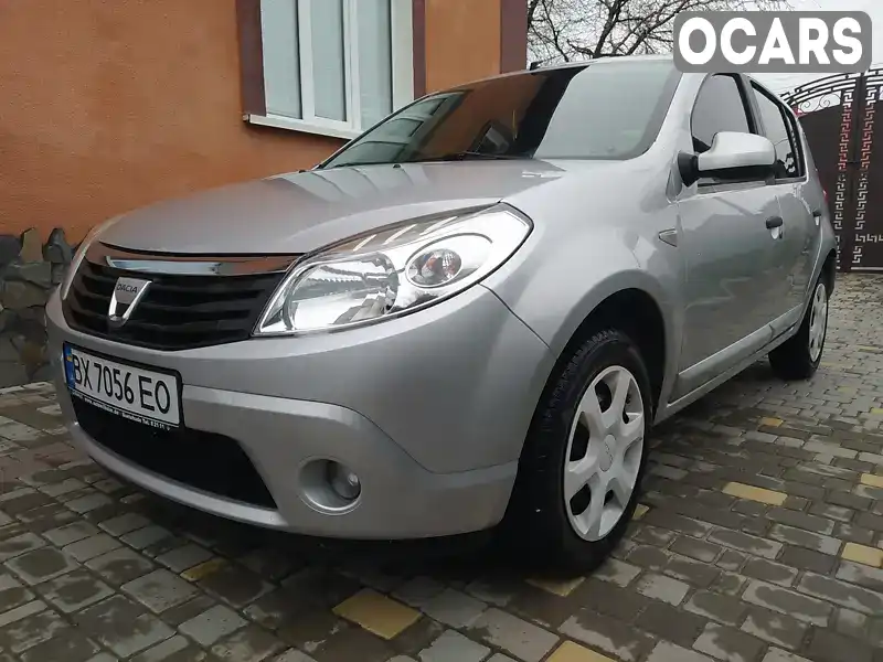 Хэтчбек Dacia Sandero 2008 1.6 л. Ручная / Механика обл. Хмельницкая, Каменец-Подольский - Фото 1/19