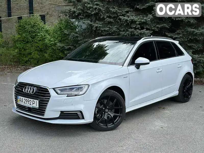 Хэтчбек Audi A3 2018 1.4 л. Автомат обл. Киевская, Киев - Фото 1/21