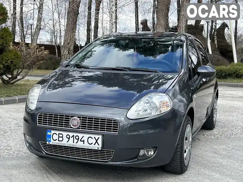 Хетчбек Fiat Grande Punto 2009 1.37 л. Автомат обл. Київська, Київ - Фото 1/21