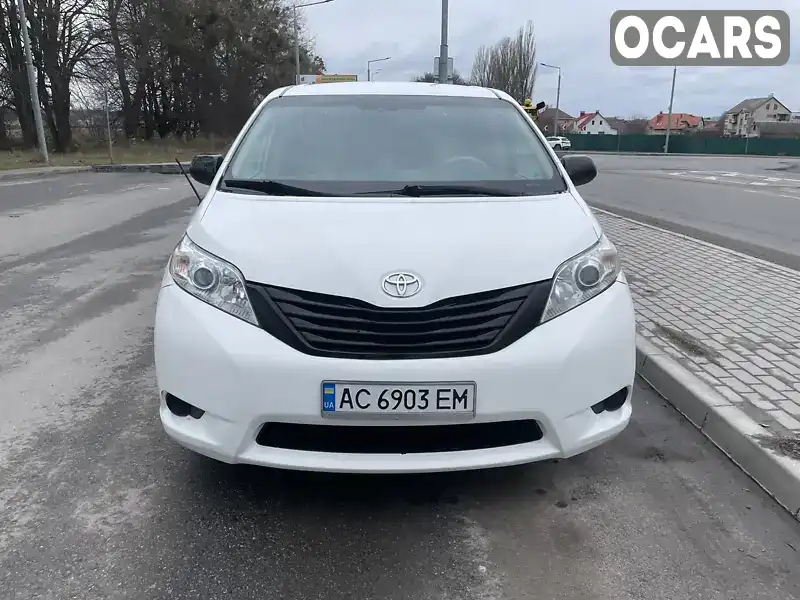 Мінівен Toyota Sienna 2010 2.7 л. Автомат обл. Вінницька, Вінниця - Фото 1/14