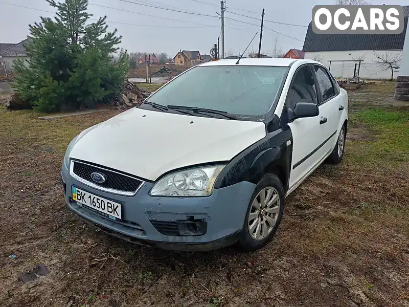 Седан Ford Focus 2006 1.6 л. Ручная / Механика обл. Ровенская, Сарны - Фото 1/14