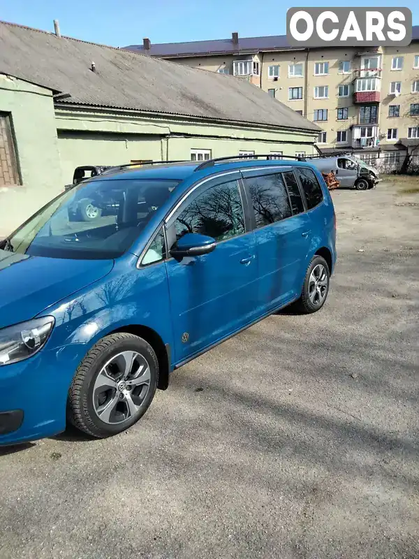 Минивэн Volkswagen Touran 2012 1.6 л. Автомат обл. Ивано-Франковская, Ивано-Франковск - Фото 1/19