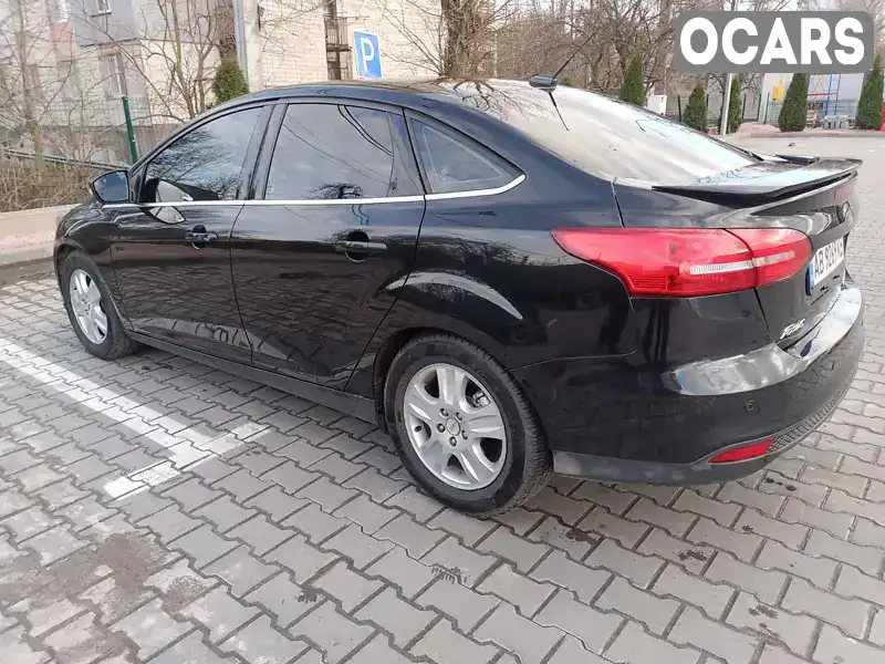 Седан Ford Focus 2015 2 л. Автомат обл. Винницкая, Винница - Фото 1/12