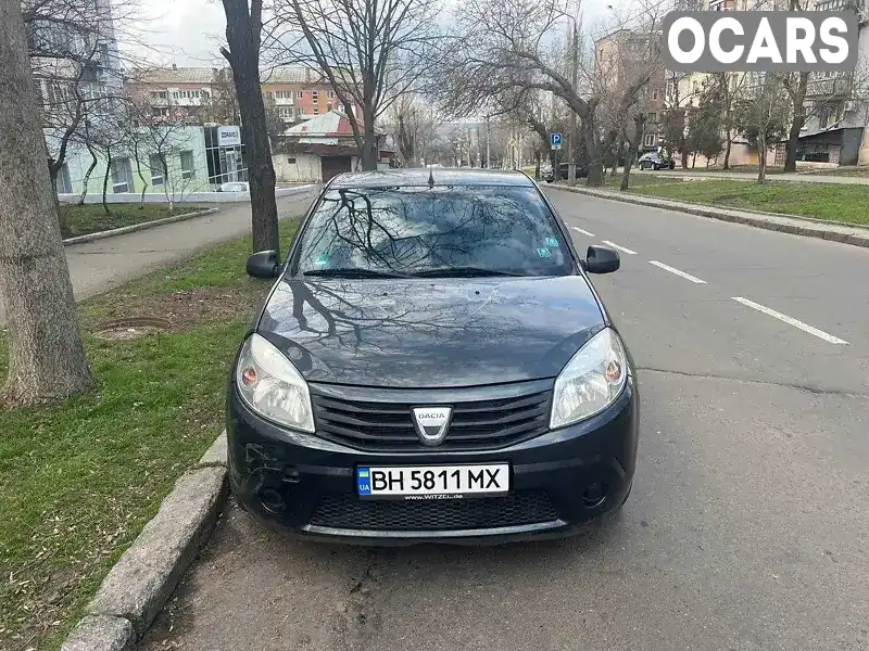 Хетчбек Dacia Sandero 2009 1.1 л. Ручна / Механіка обл. Миколаївська, Миколаїв - Фото 1/6