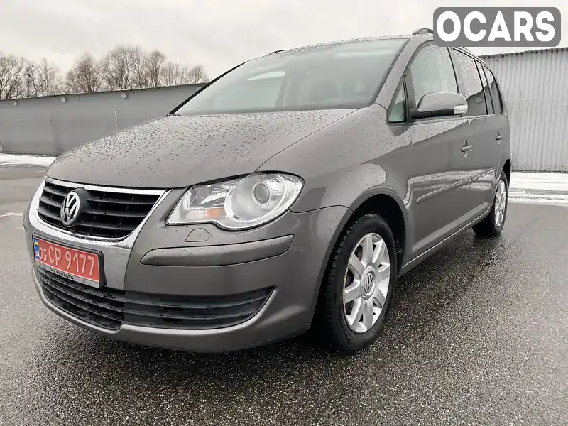 Мінівен Volkswagen Touran 2009 1.4 л. Автомат обл. Київська, Київ - Фото 1/21