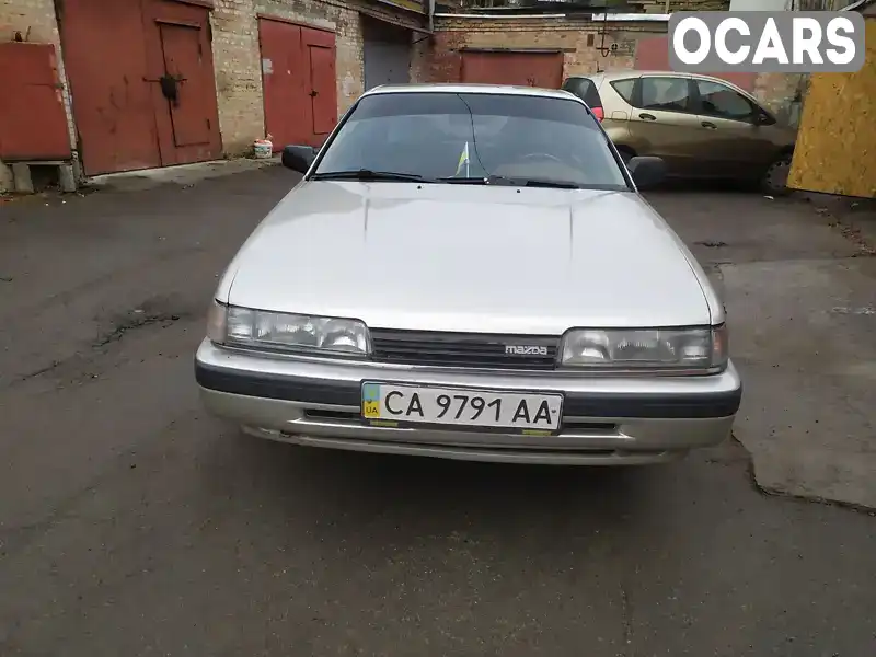 Хетчбек Mazda 626 1990 2 л. Ручна / Механіка обл. Черкаська, Умань - Фото 1/9