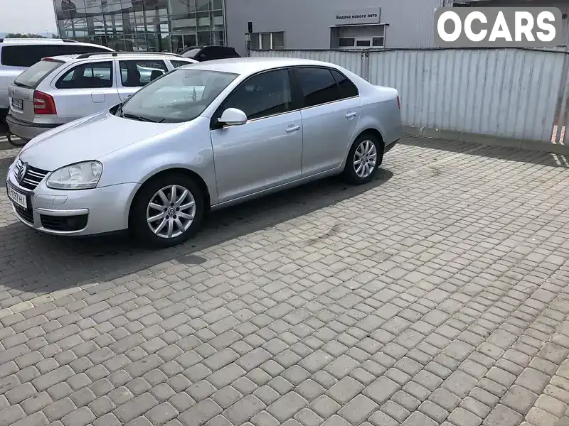 Седан Volkswagen Jetta 2008 1.9 л. Ручная / Механика обл. Закарпатская, Мукачево - Фото 1/8