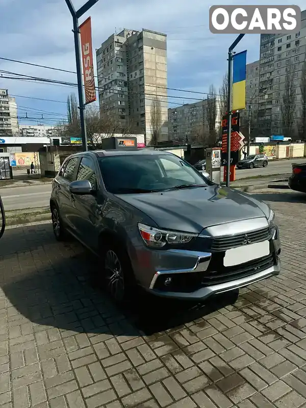 Позашляховик / Кросовер Mitsubishi Outlander 2016 2.36 л. Варіатор обл. Харківська, Харків - Фото 1/9