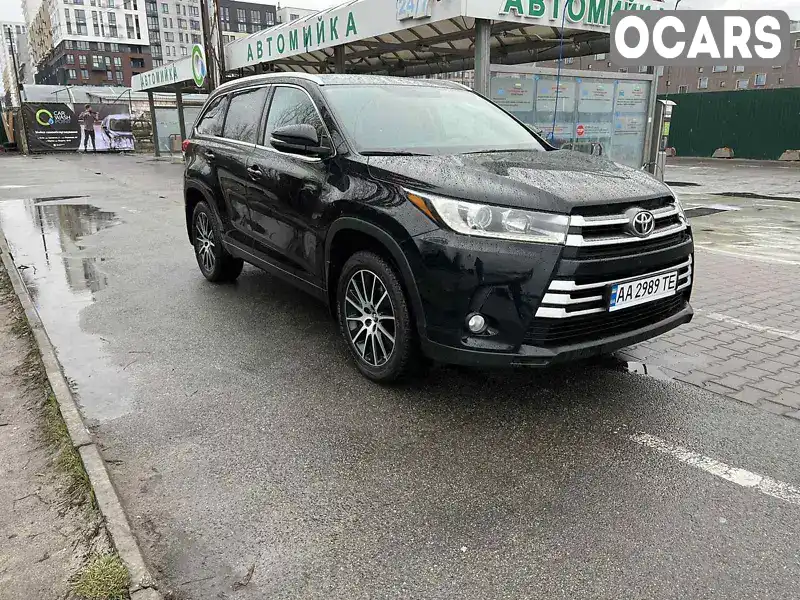 Внедорожник / Кроссовер Toyota Highlander 2017 2.67 л. Автомат обл. Киевская, Буча - Фото 1/15