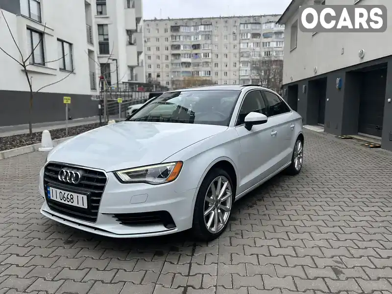 Седан Audi A3 2015 2 л. Автомат обл. Рівненська, Рівне - Фото 1/21