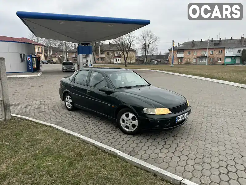 Седан Opel Vectra 2000 1.8 л. Ручная / Механика обл. Ровенская, Ровно - Фото 1/8