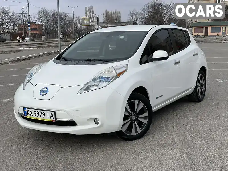 Хетчбек Nissan Leaf 2015 null_content л. обл. Харківська, Харків - Фото 1/21