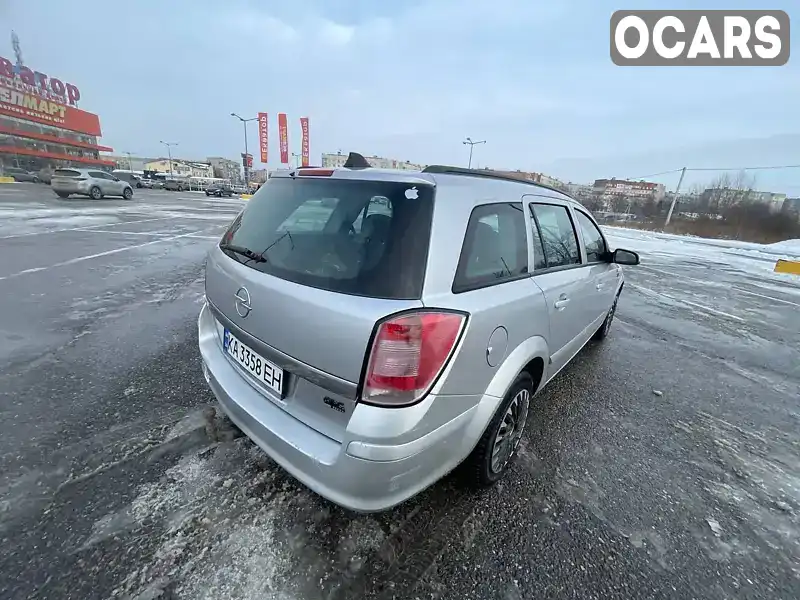 Універсал Opel Astra 2006 1.8 л. обл. Чернівецька, Чернівці - Фото 1/17