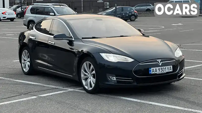 Лифтбек Tesla Model S 2014 null_content л. Автомат обл. Киевская, Киев - Фото 1/15