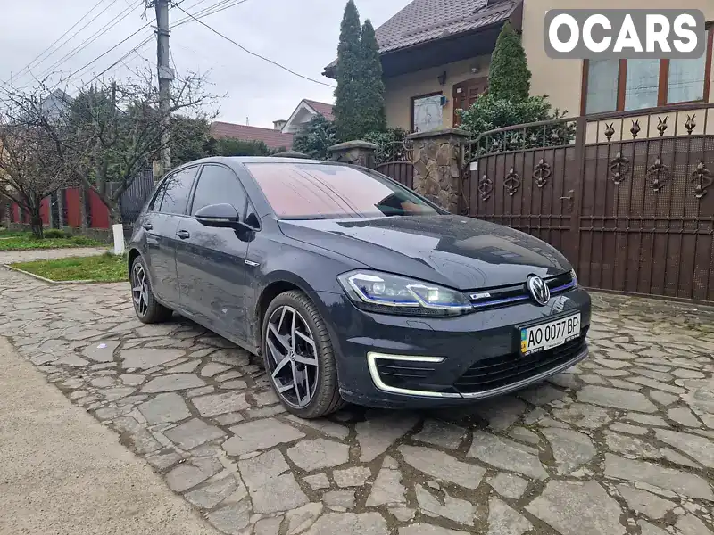 Хэтчбек Volkswagen e-Golf 2018 null_content л. Вариатор обл. Закарпатская, Ужгород - Фото 1/9