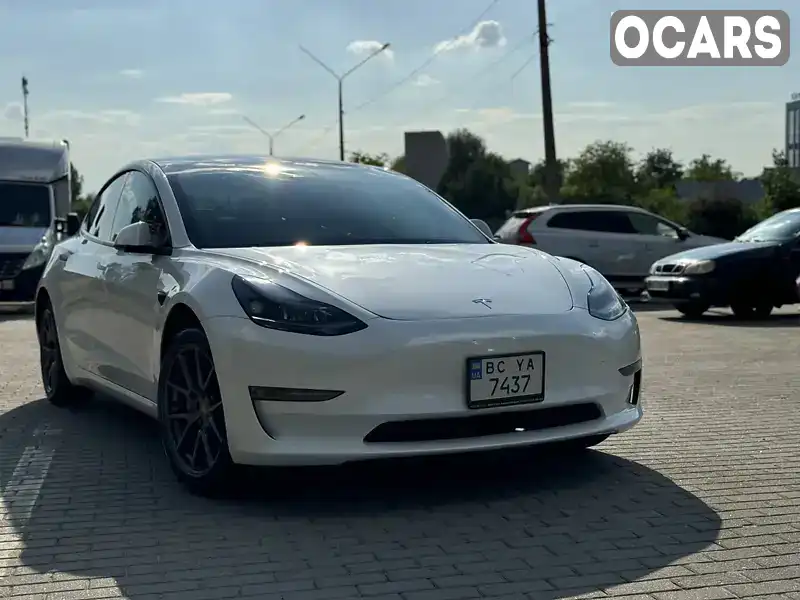 Седан Tesla Model 3 2021 null_content л. обл. Львівська, Львів - Фото 1/9