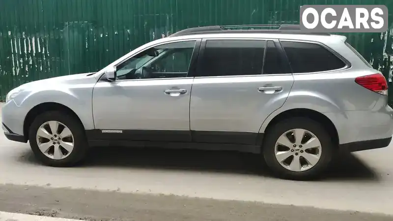 Универсал Subaru Outback 2012 2.46 л. Вариатор обл. Киевская, Киев - Фото 1/14