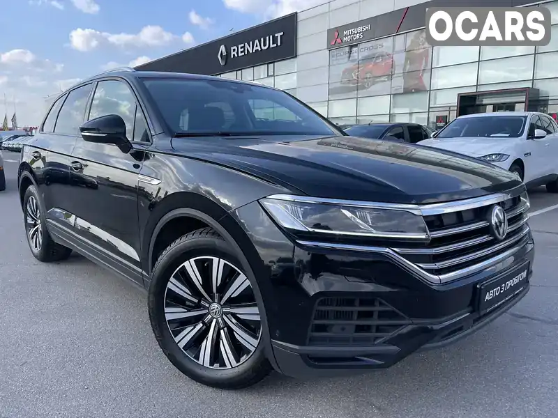 Внедорожник / Кроссовер Volkswagen Touareg 2018 3 л. Автомат обл. Киевская, Киев - Фото 1/21