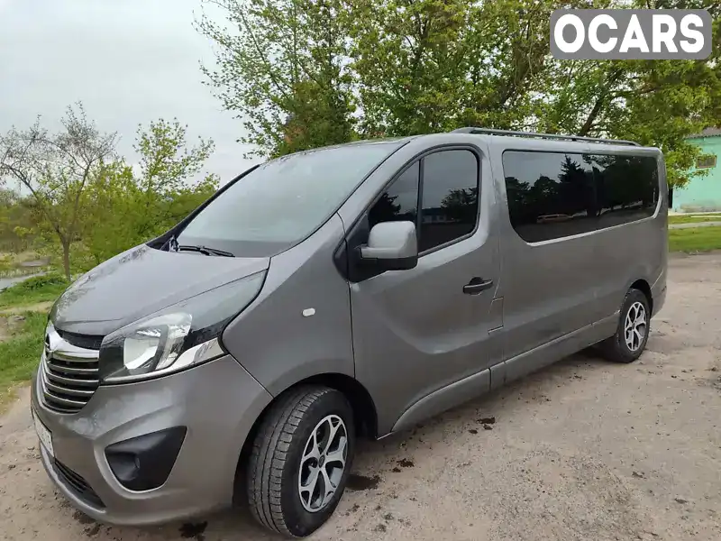 Минивэн Opel Vivaro 2015 1.6 л. Ручная / Механика обл. Ровенская, Дубно - Фото 1/21